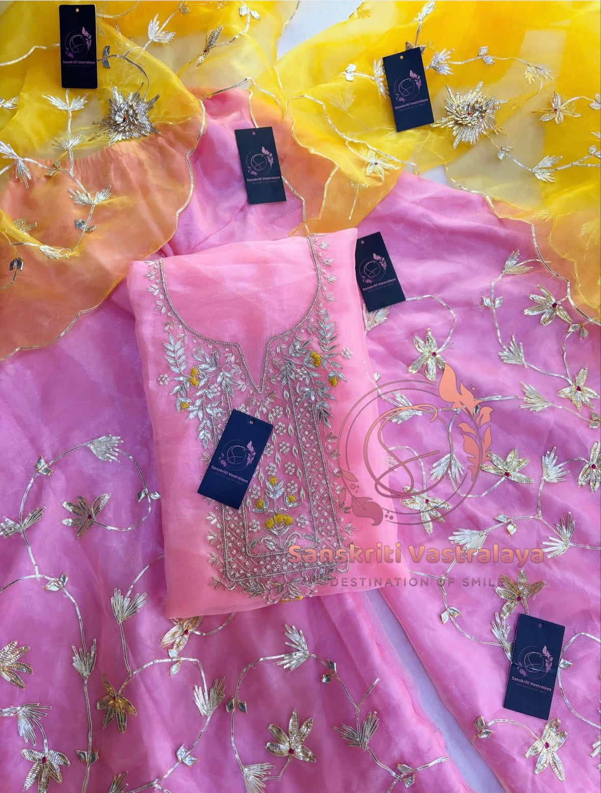 GHARARA  SET IN BABYPINK | GOTA PATTI ZARDOSHI HANDWORK WORK 3 PC BABYPINK ORGANZA GHARARA GR282804