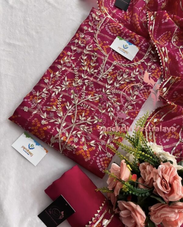 Kota Doria Zardozi Gota patti  Handwork Suit Set In Pink - Image 3