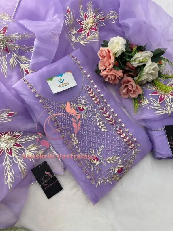 Organza fabric kurta with zardoshi handwork - Image 3