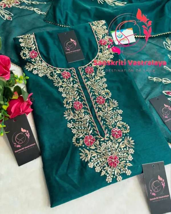 Chanderi fabric kurta with zardoshi handwork - Image 3