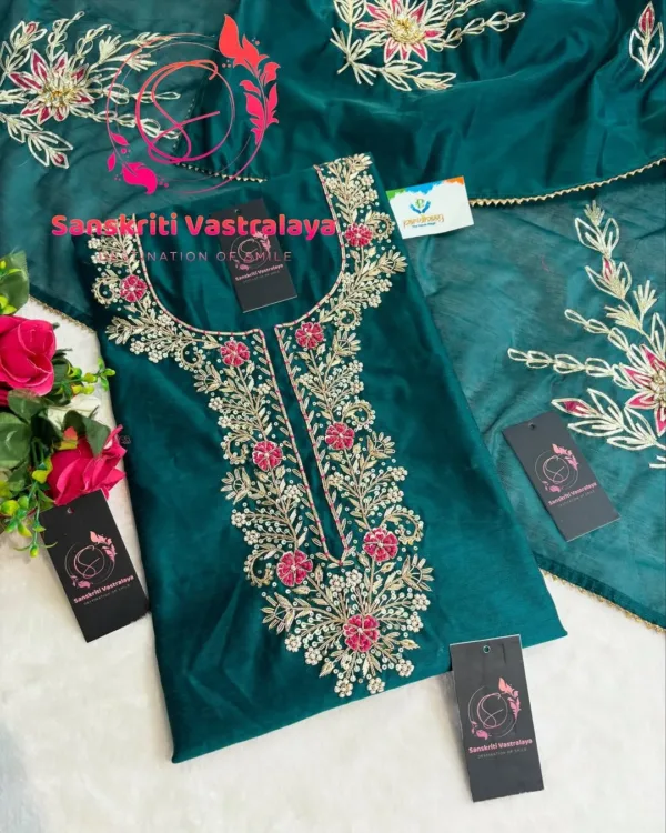 Chanderi fabric kurta with zardoshi handwork - Image 2