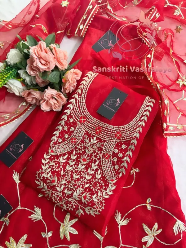 Tissue organza fabric kurta with zardozi handwork - Image 2