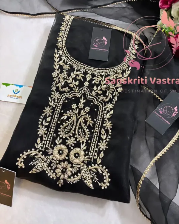 heavy rich organza fabric kurta ith zardogi handwork - Image 3