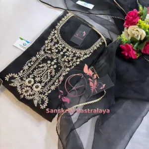 heavy rich organza fabric kurta ith zardogi handwork