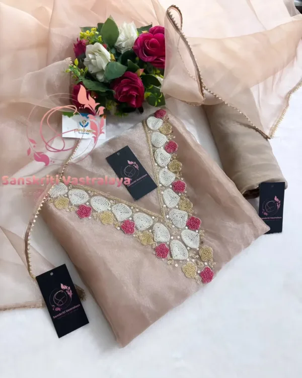 Organza fabric kurta with pearl handwork - Image 3