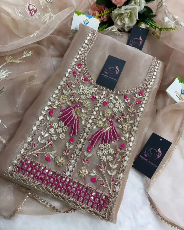heavy rich organza fabric kurta with zardoshi handwork - Image 3