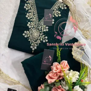 Velvet fabric kurta with zardogi handwork