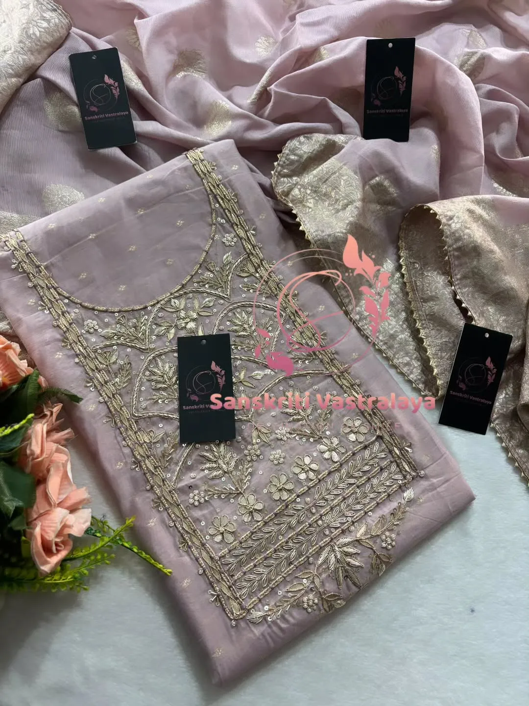 Chanderi fabric kurta with zardogi handwork - Image 2