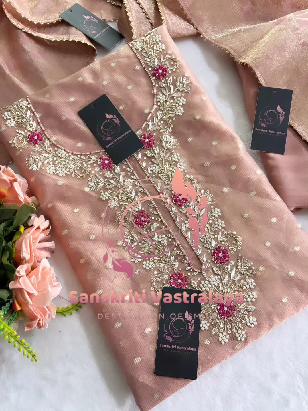 Chanderi fabric kurta with zardogi handwork