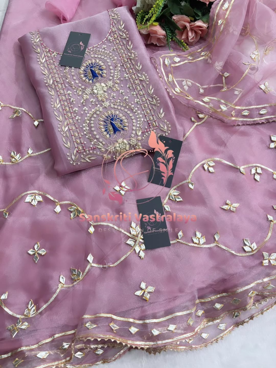 Organza fabric kurta with zardogi handwork - Image 3