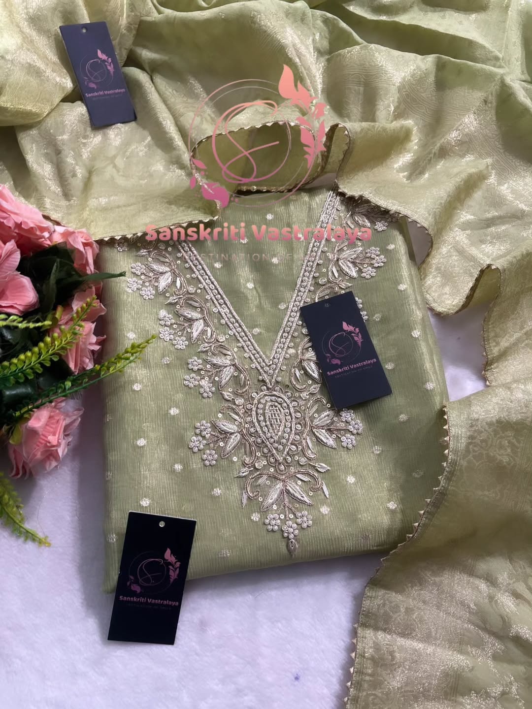 Chanderi fabric kurta with zardozi handwork