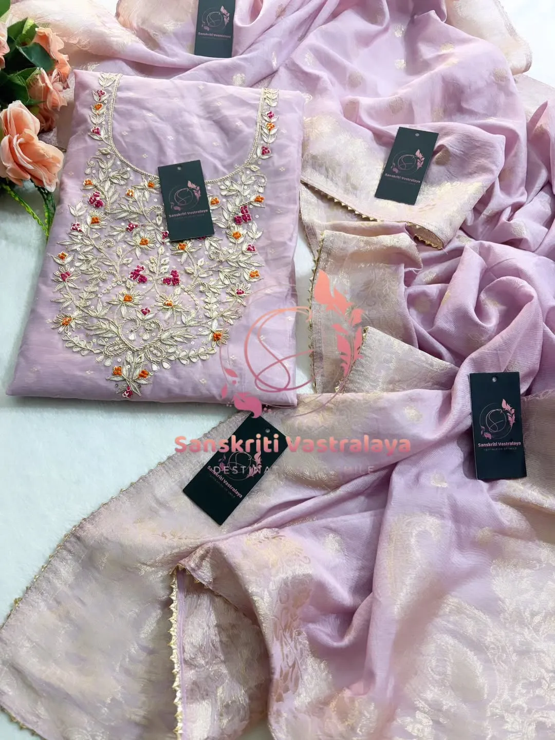 Chanderi fabric kurta with zardogi handwork